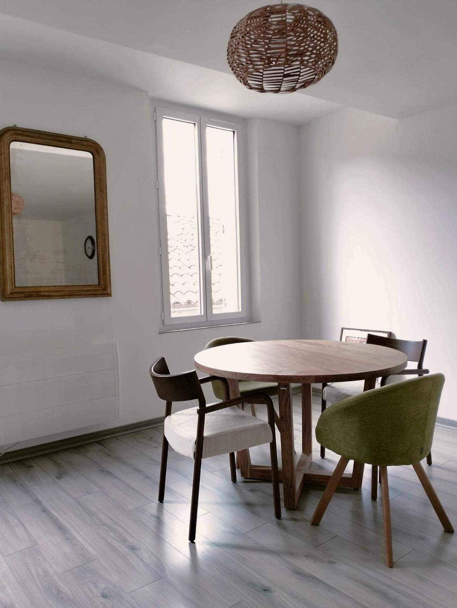La Provence Vous Attend - 2Eme Etage Digne-les-Bains Exterior foto